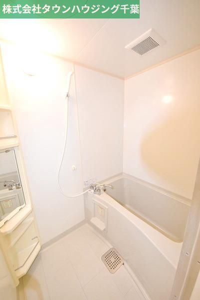 バス・シャワールーム　お部屋探しはタウンハウジング千葉店にお任せ下さい♪