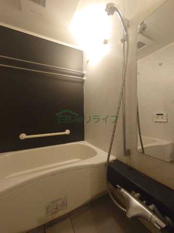 バス・シャワールーム　別間取り参考写真です