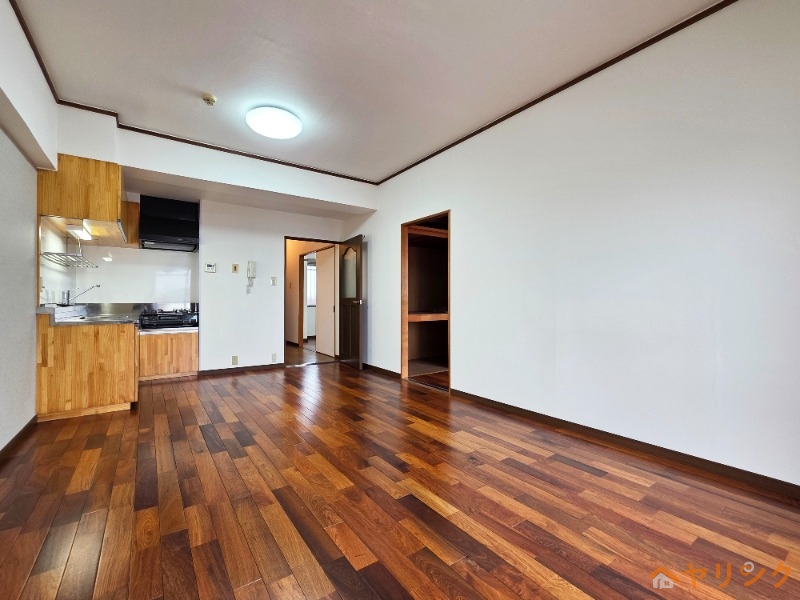 居室・リビング　※別号室の写真