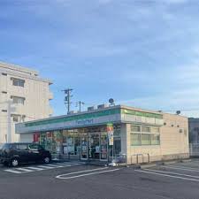 コンビニ　ファミリーマート 名東牧の里二丁目店（コンビニ）まで1331m