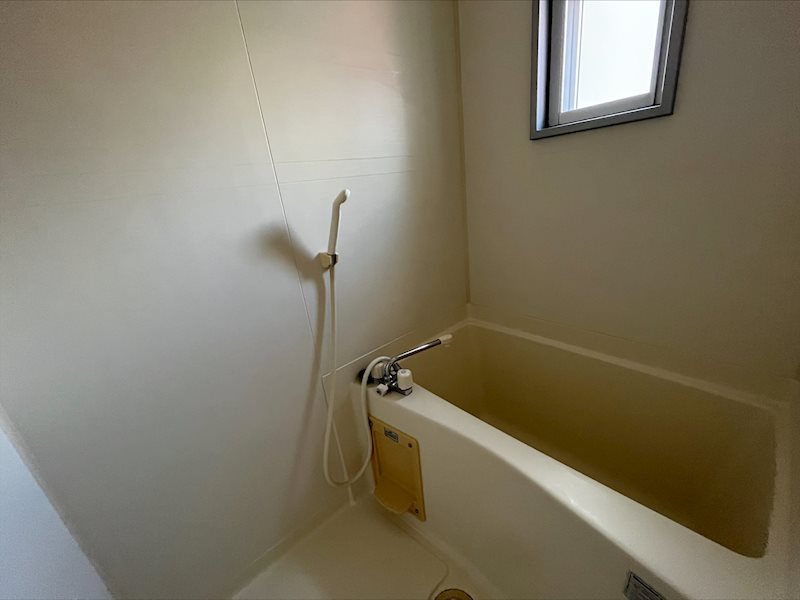 バス・シャワールーム　同物件別部屋写真