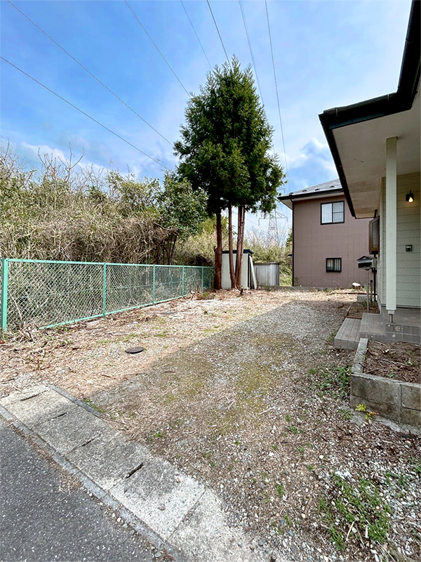 駐車場　異なる場合は現況を優先します。