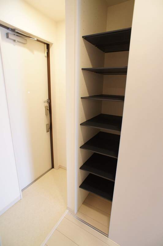 収納　シューズボックス