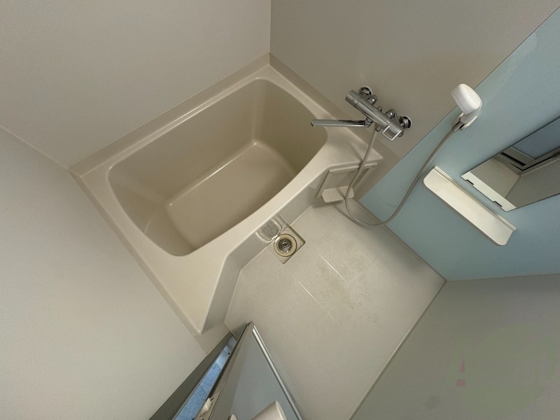 バス・シャワールーム　お風呂です。ゆっくりお風呂につかるのも体に良いですね～