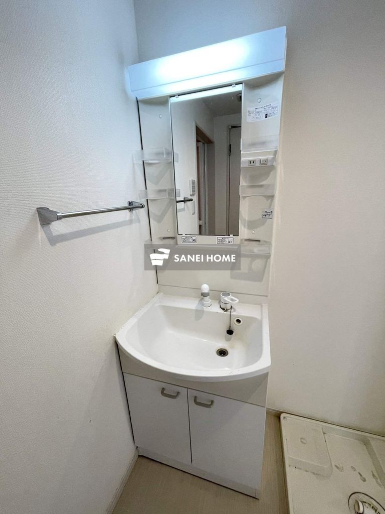 洗面設備　同仕様