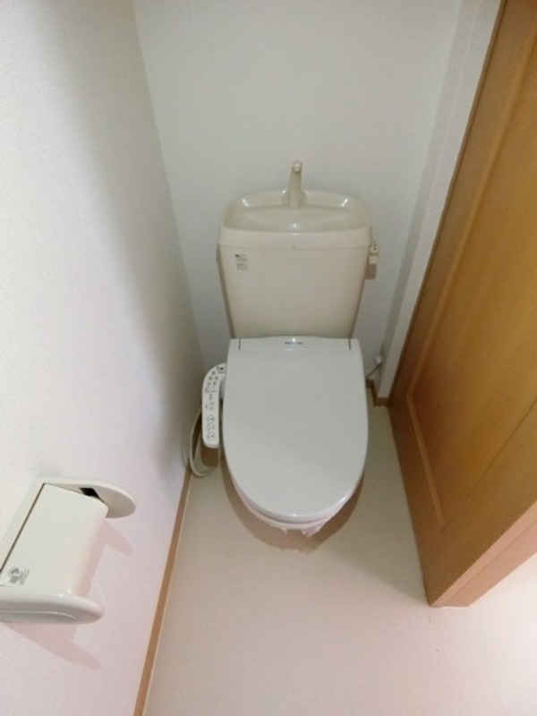 トイレ　図面と現状に相違がある場合には現状を優先