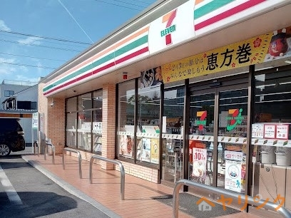 コンビニ　セブンイレブン名古屋辻町5丁目店（コンビニ）まで164m