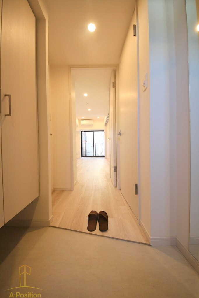 玄関　シーズンフラッツ梅田NORTH