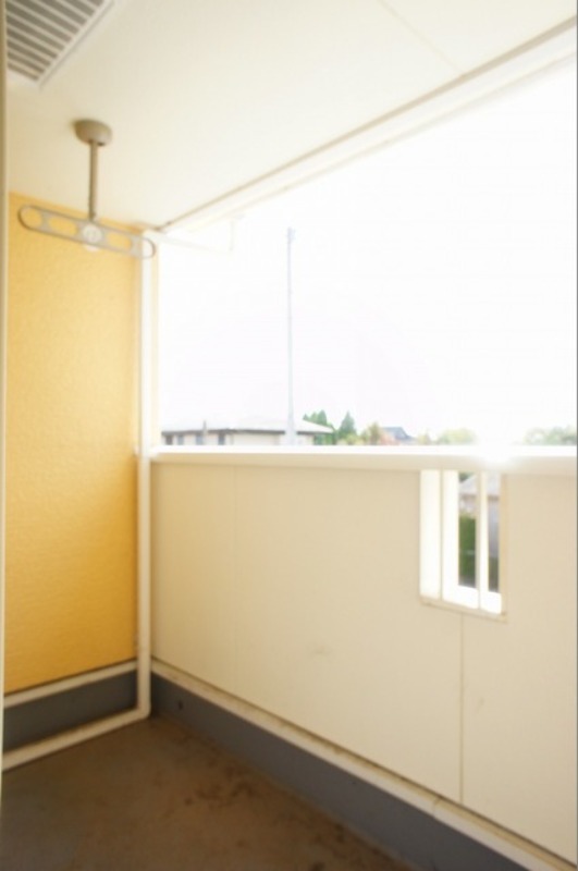 バルコニー　図面と現状に相違がある場合には現状を優先