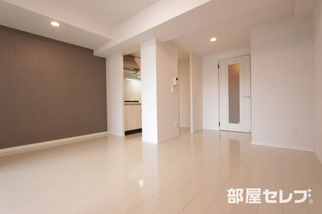 居室・リビング　内装のきれいなお部屋です