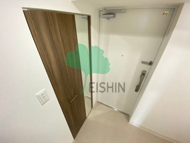 玄関　下駄箱もしっかりついてます！