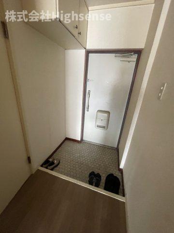 玄関　落ち着いた玄関です