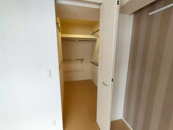 収納　※別部屋の写真です