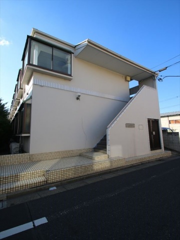 建物外観　礼金不要でのご紹介です♪