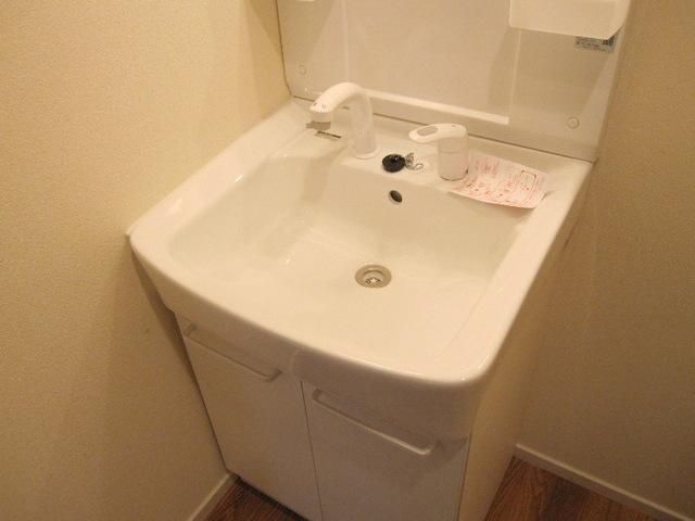 洗面設備　シャンプードレッサー