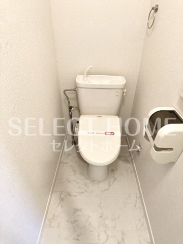 トイレ　コンパクトで使いやすいトイレです