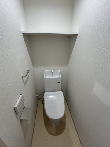 トイレ　落ち着いたトイレです