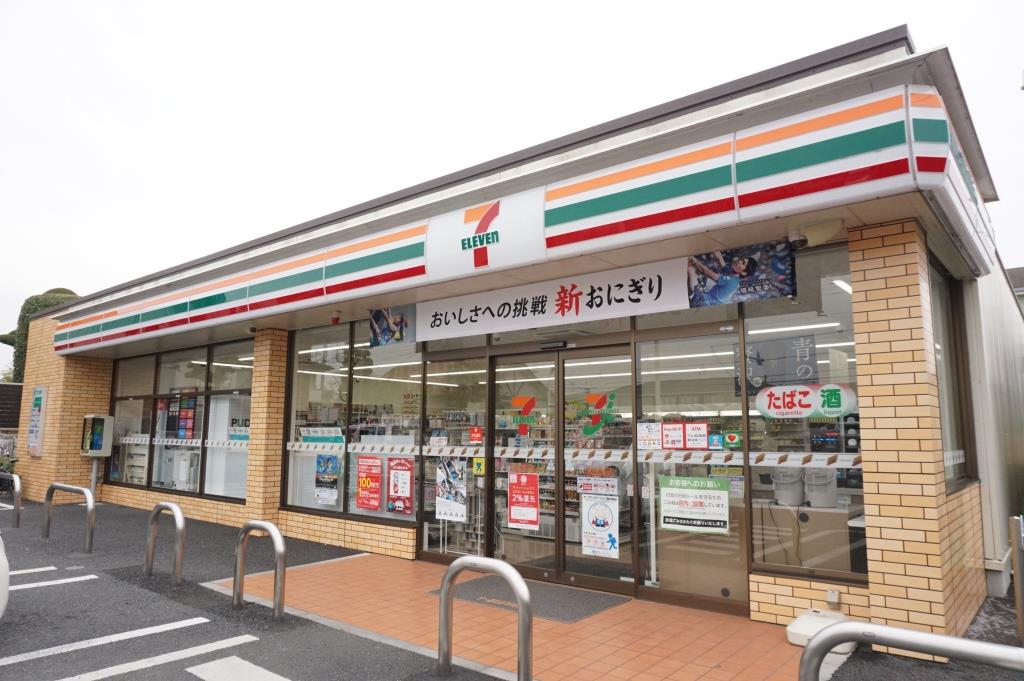 コンビニ　セブンイレブン 春日部小渕店（コンビニ）まで529m