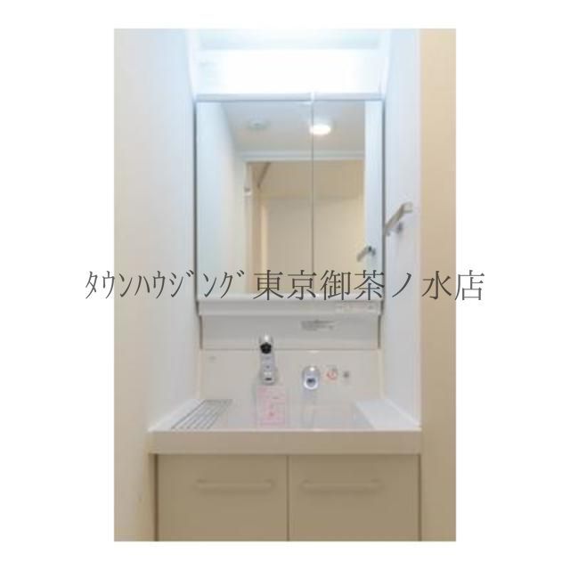 洗面設備　※写真は同タイプ住戸です。