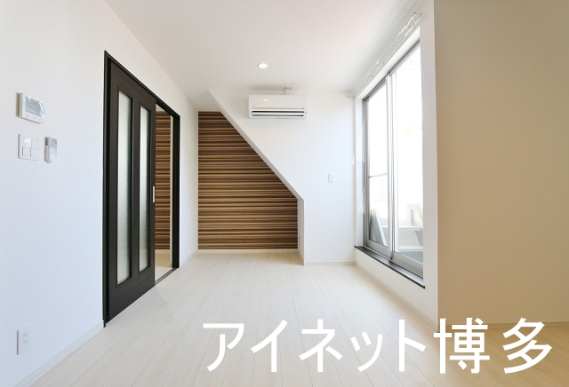居室・リビング　家具の置き場に困らない間取りです