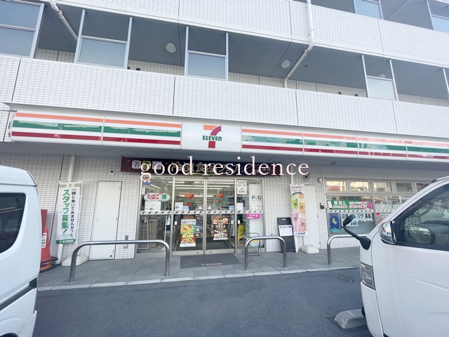 コンビニ　セブン-イレブン 横浜六角橋２丁目店（コンビニ）まで423m