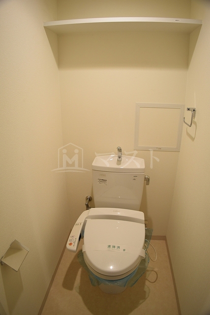 トイレ　別号室参考写真