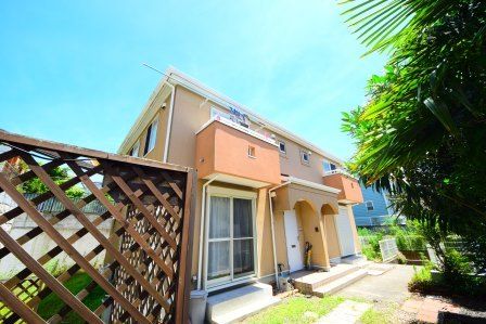 建物外観　★人気のテラスハウスタイプです★