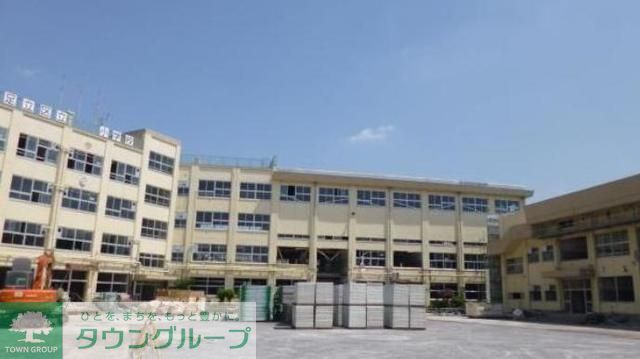 小学校　足立区立関原小学校（小学校）まで424m