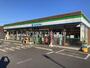 コンビニ　ファミリーマート 上尾富士見二丁目店（コンビニ）まで329m