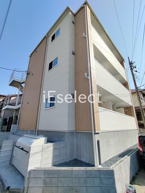 建物外観　2024年3月完成