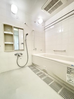 バス・シャワールーム　バス※別部屋参考写真