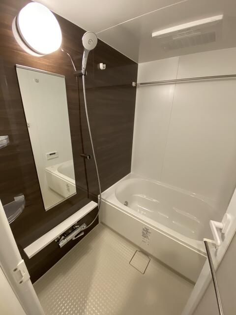 バス・シャワールーム　日々の暮らしに欠かせないお風呂です