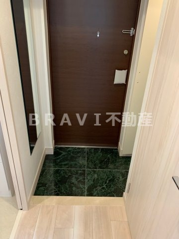 玄関　【プレジオ都島本通】明るい玄関です