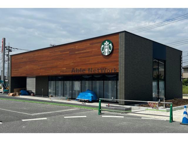 飲食店　スターバックスコーヒーベイシア木更津金田店（飲食店）まで439m