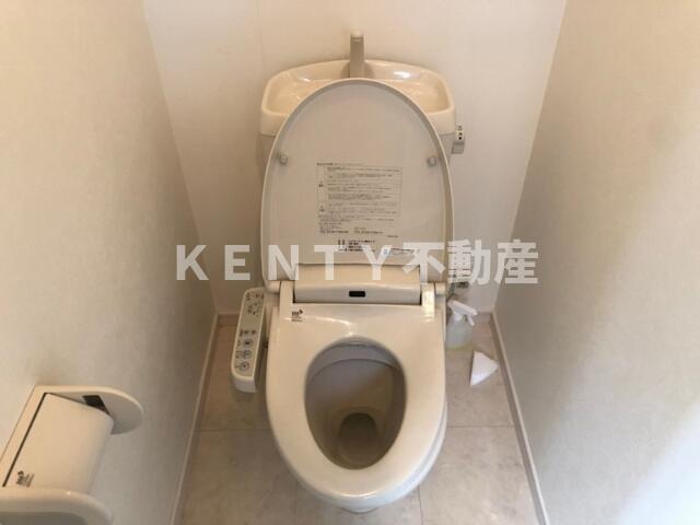 トイレ　シンプルで使いやすいトイレです