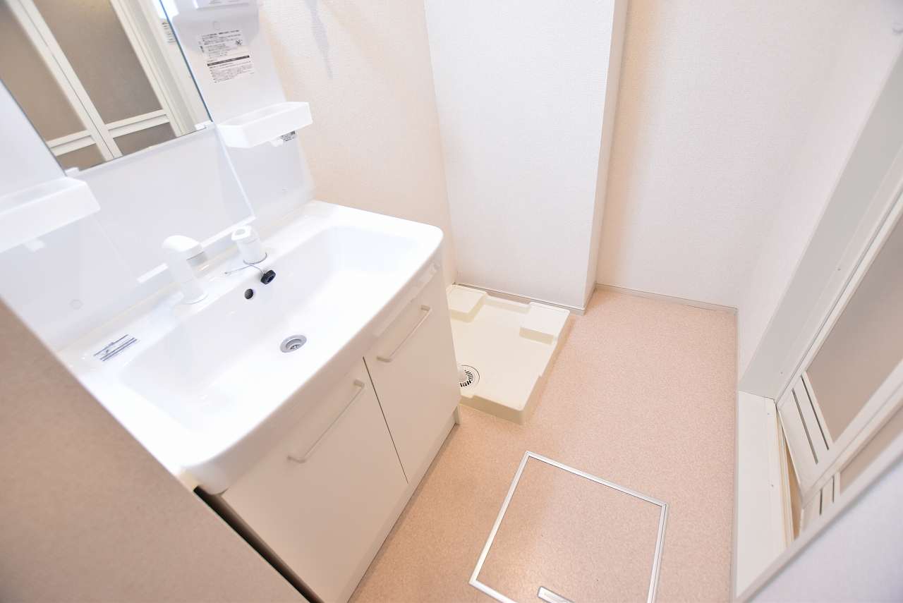 洗面設備　同物件、別号室の写真です。