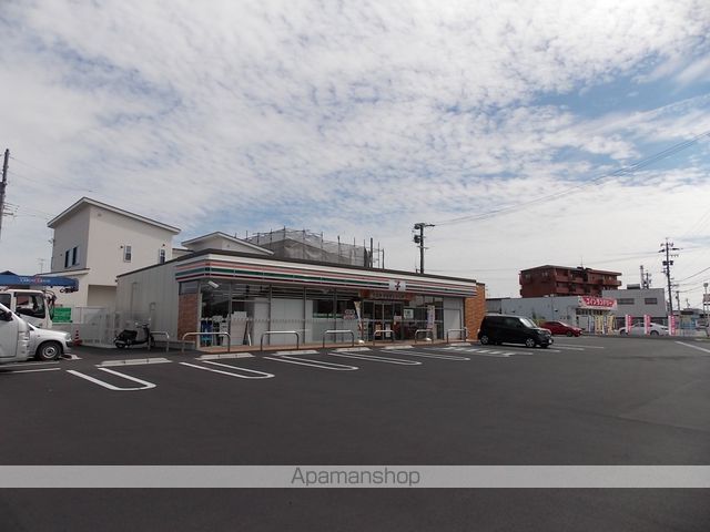 コンビニ　セブン－イレブン各務原川島河田町店（コンビニ）まで840m