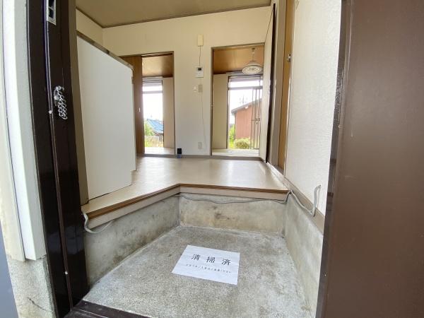 玄関　玄関スペースです