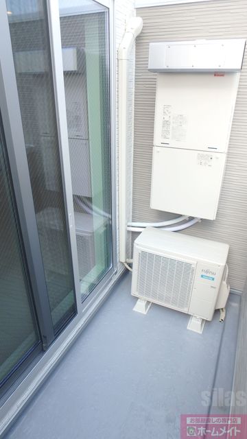 バルコニー　同施工会社・同型モデルの室内です。（参考写真・イメージ写真）