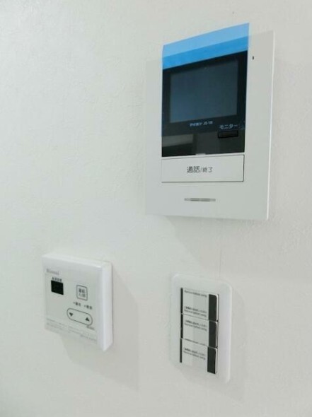 セキュリティ　モニター付インターホン