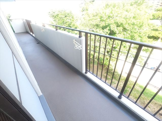 バルコニー　バルコニー