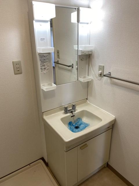 洗面設備　洗面所