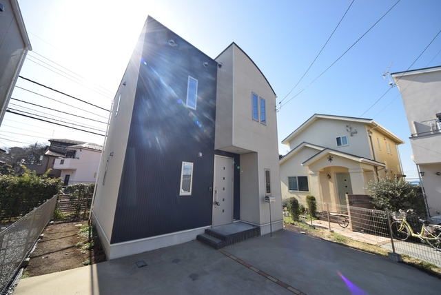 建物外観　外観一戸建て