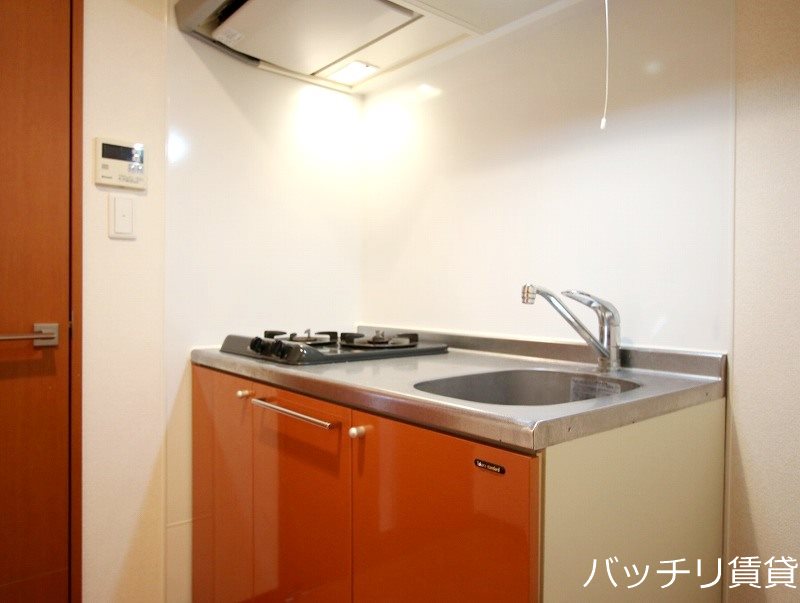 キッチン　※同型タイプ写真の為、現状優先。初期費用分割可能