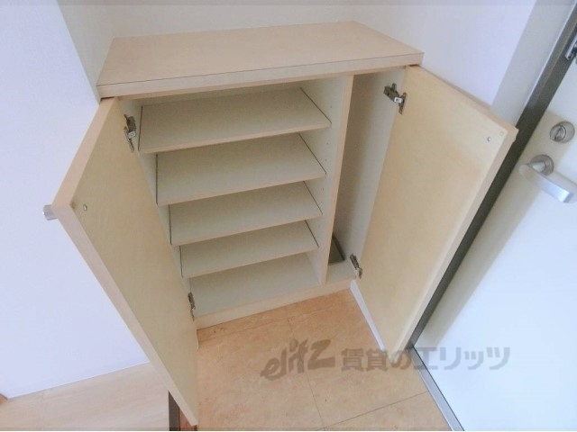 収納　下駄箱