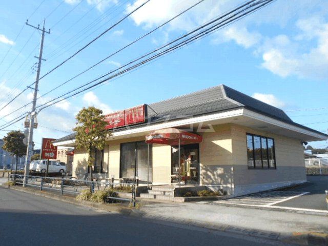 飲食店　マクドナルド 鶴川真光寺店（飲食店）まで439m