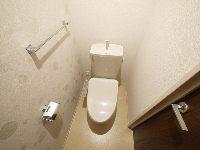 トイレ　落ち着いたトイレです