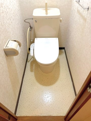 トイレ　コンパクトで使いやすいトイレです