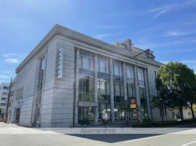 銀行　姫路信用金庫駅南支店（銀行）まで334m