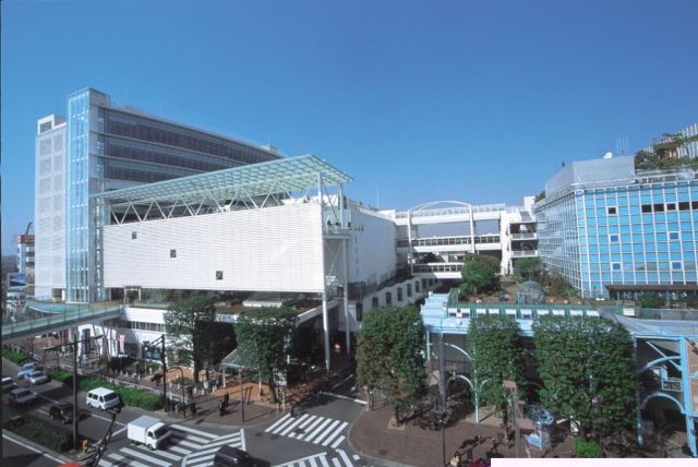 ショッピングセンター　玉川高島屋Ｓ・Ｃ南館（ショッピングセンター）まで980m